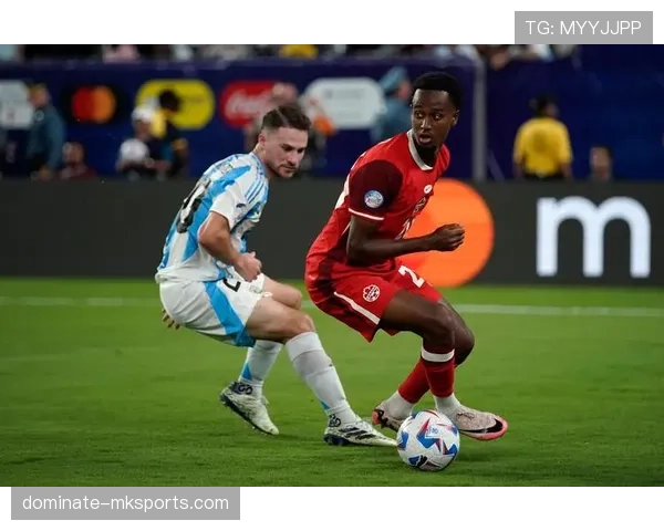 斯卡洛尼引领阿根廷重建,新生代球员崭露头角,未来表现值得关注 斯卡洛尼引领阿根廷重建,新生代球员崭露头角,未来表现值得关注