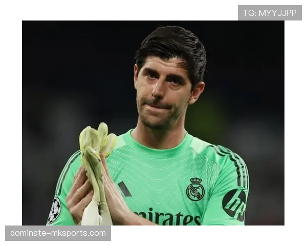 库尔图瓦：2欧冠4西甲2英超+世界杯金手套的荣誉解析